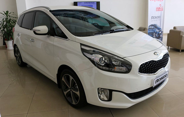 Bảng giá xe ô tô Kia Rondo tháng 7/2018 Bảng giá xe ô tô Kia Rondo tháng 7/2018