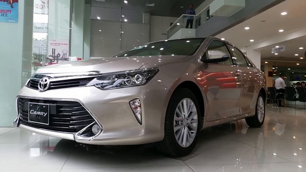 giá bán Toyota Camry mới nhất tháng 8/2018 Bảng giá bán Toyota Camry mới nhất tháng 8/2018