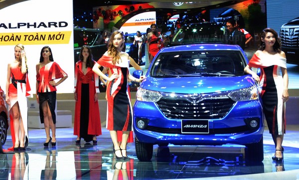 Giá xe Toyota Avanza tháng 8/2018 Giá xe Toyota Avanza cập nhật tháng 8/2018