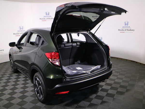 Đánh giá xe Honda HR-V 2018 về khoang hành lý Đánh giá xe Honda HR-V 2018 về khoang hành lý