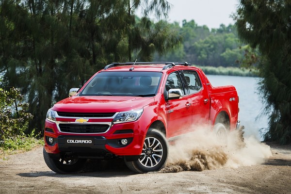 Giá xe Chevrolet Colorado mới tháng 8/2018 Giá xe Chevrolet Colorado mới tháng 8/2018