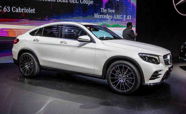 Bảng giá bán xe Mercedes-Benz GLC-Class tháng 8/2018 Bảng giá bán xe Mercedes-Benz GLC-Class tháng 8/2018