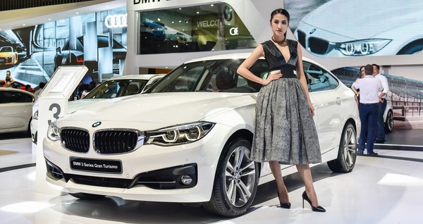 Giá xe BMW 320i tháng 9/2018 Giá xe BMW 320i tháng 9/2018