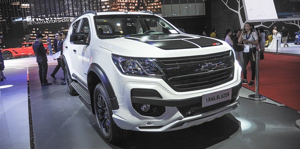 Giá xe Chevrolet Trailblazer mới nhất tháng 10/2018 Giá xe Chevrolet Trailblazer mới nhất tháng 10/2018