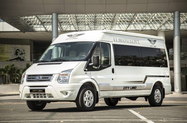 Giá xe Ford Transit tháng 10/2018 Giá xe Ford Transit tháng 10/2018