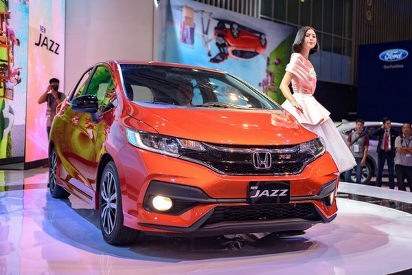 Giá xe Honda Jazz tháng 10 Giá xe Honda Jazz tháng 10/2018