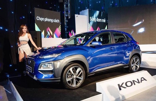 Giá xe Hyundai Kona tháng 10/2018 Giá xe Hyundai Kona tháng 10/2018