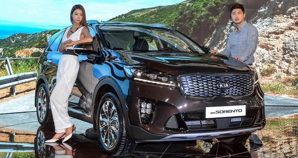 Bảng giá xe ô tô Kia mới nhất Tháng 10 Bảng giá xe ô tô Kia mới nhất Tháng 10