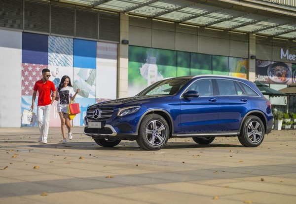 Bảng giá bán xe Mercedes-Benz GLC-Class tháng 10 Bảng giá bán xe Mercedes-Benz GLC-Class tháng 10