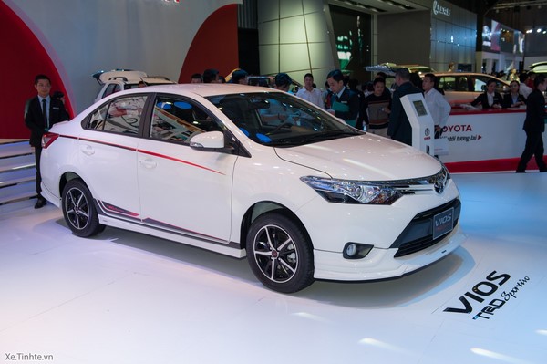Giá xe Toyota Vios tháng 9/2018 Giá xe Toyota Vios tháng 9/2018