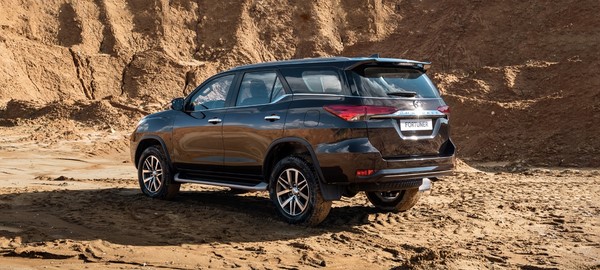 Giá xe Toyota Fortuner tháng 9/2018 Giá xe Toyota Fortuner tháng 9/2018 tăng gần 50 triệu đồng