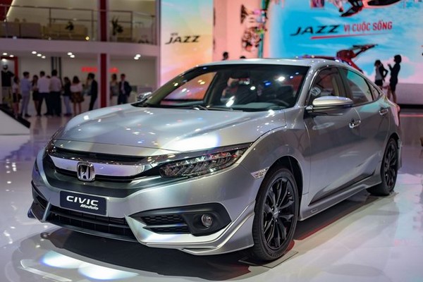 Giá xe Honda Civic mới tháng 9/2018 Giá xe Honda Civic mới tháng 9/2018