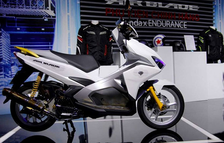 Giá xe Honda Air Blade tháng 7/2018 Giá xe Honda Air Blade tháng 7/2018