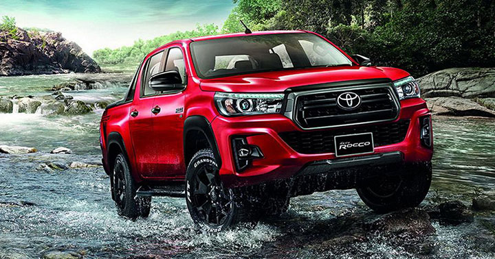 Giá xe Toyota Hilux tháng 7/2018 Giá xe Toyota Hilux tháng 7/2018