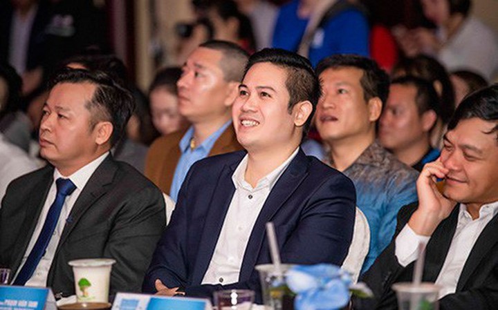 Doanh nhân Phạm Văn Tam, Chủ tịch Tập đoàn Asanzo Doanh nhân Phạm Văn Tam, Chủ tịch Tập đoàn Asanzo