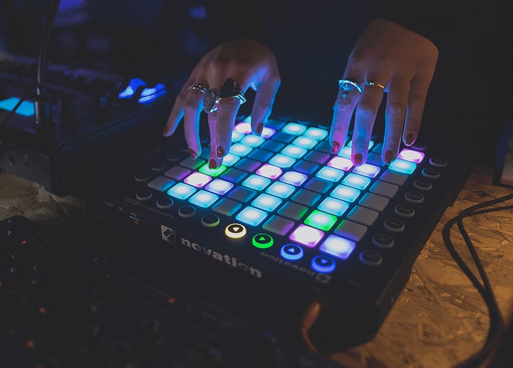 Cách chơi Launchpad cho người mới bắt đầu Cách chơi Launchpad cho người mới bắt đầu